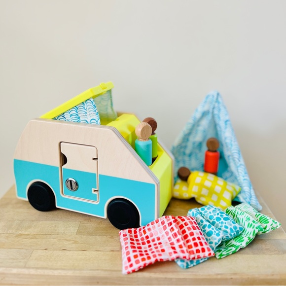 Lovevery Other - NEW Lovevery Wooden Camper, Tent & Peg People Set